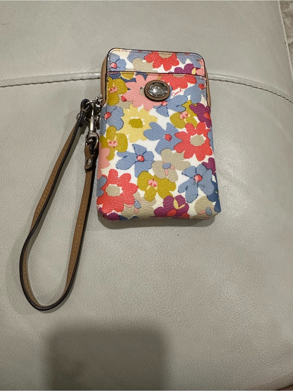 COACH Peyton Floral Flower Wristlet Zip Top Wristlet